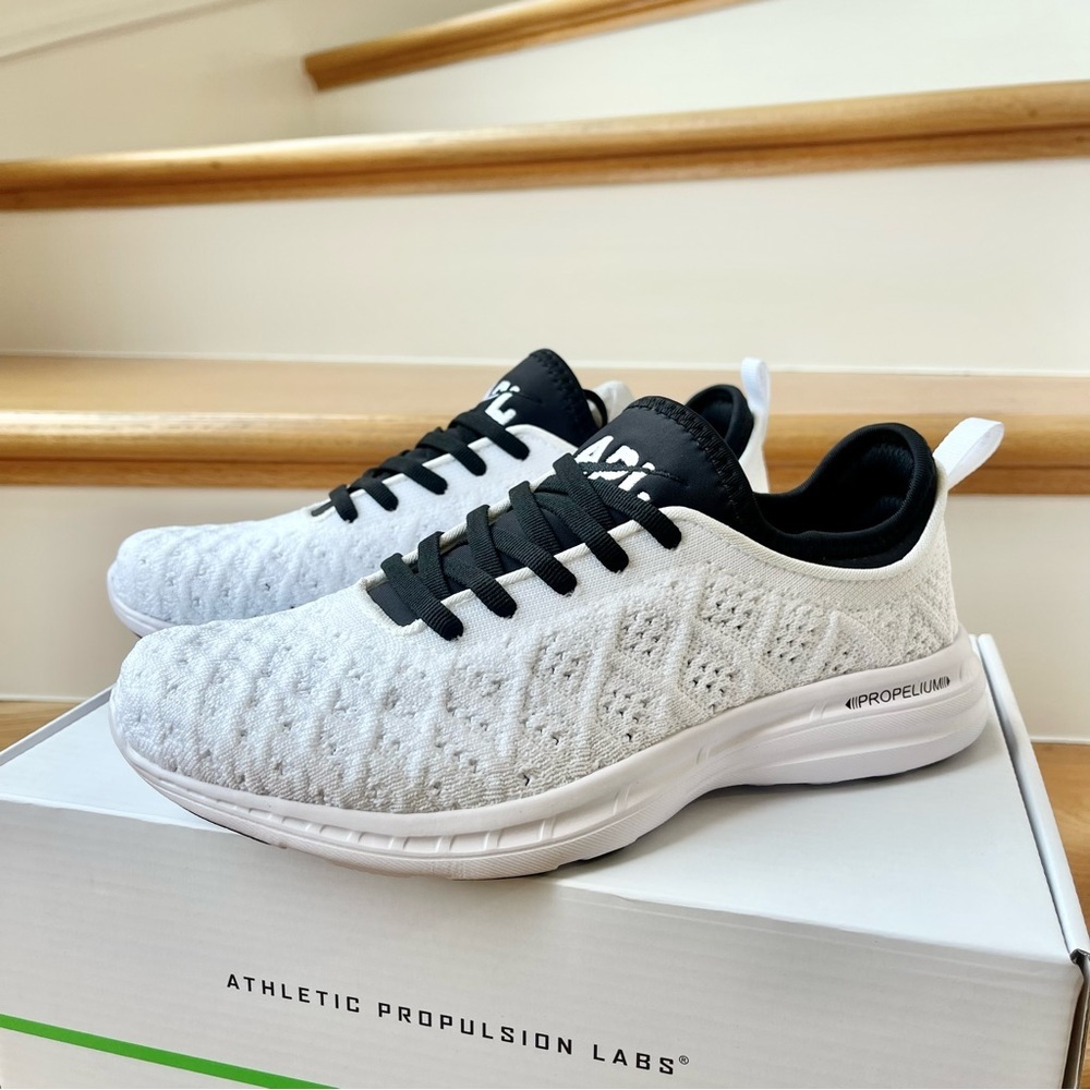 NWT APL Phantom Running Shoes Athletic Propulsion Labs Sneakers White / black - Picture 5 of 16